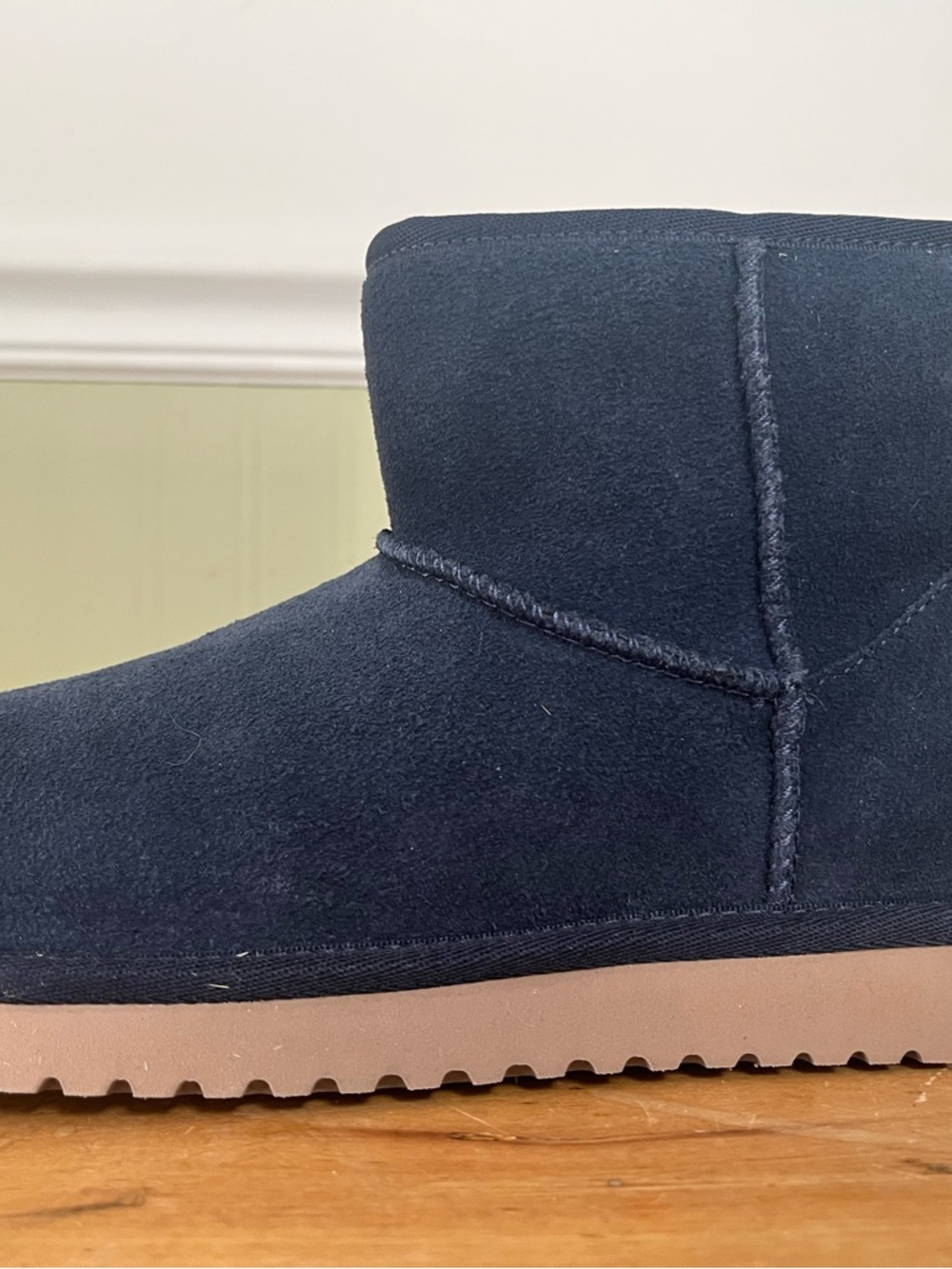 Koolaburra by UGG Suede Cozy Ankle Boots NWT - Picture 6 of 8